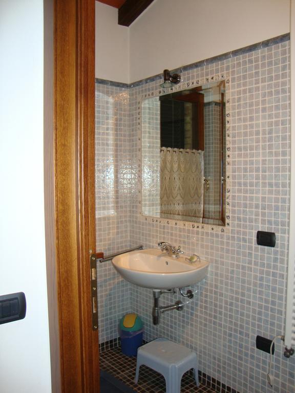 Casa Dell' Abbondanza B&B Agriturismo Vigoleno Eksteriør bilde