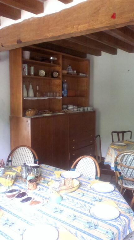 Casa Dell' Abbondanza B&B Agriturismo Vigoleno Eksteriør bilde