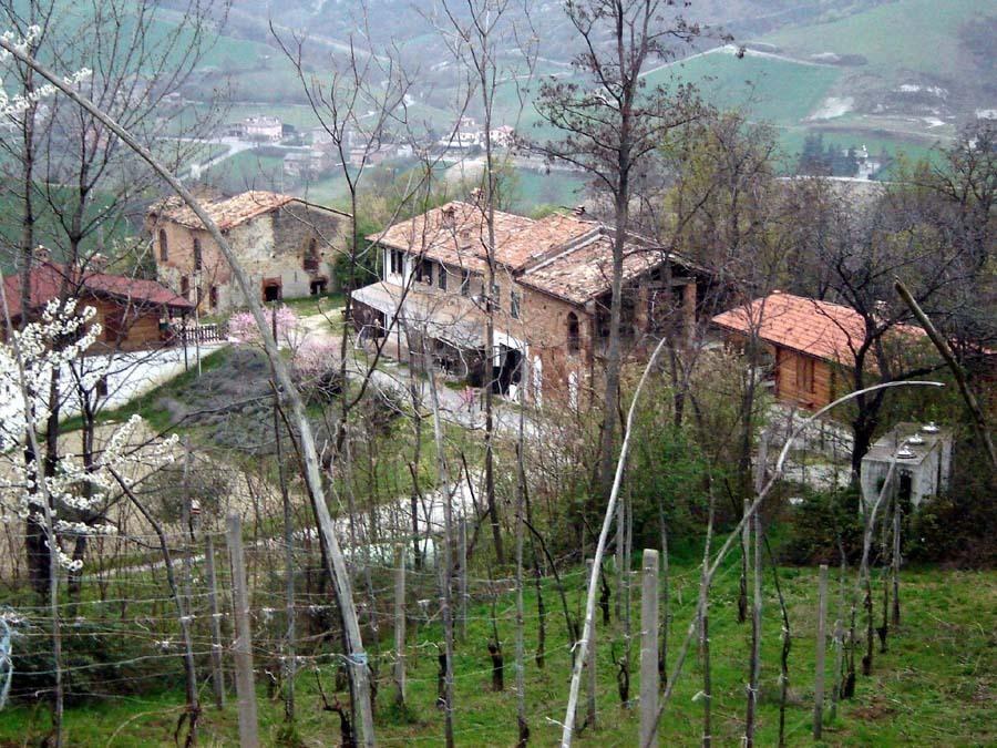 Casa Dell' Abbondanza B&B Agriturismo Vigoleno Eksteriør bilde